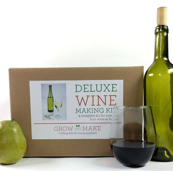 Deluxe DIY Fruit Wine Making Kit (makes 6 gallons)