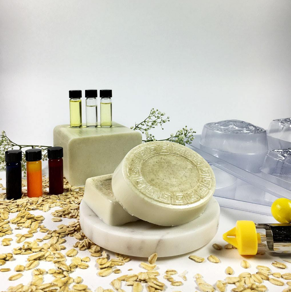 Deluxe DIY Oatmeal Soap Making Kit